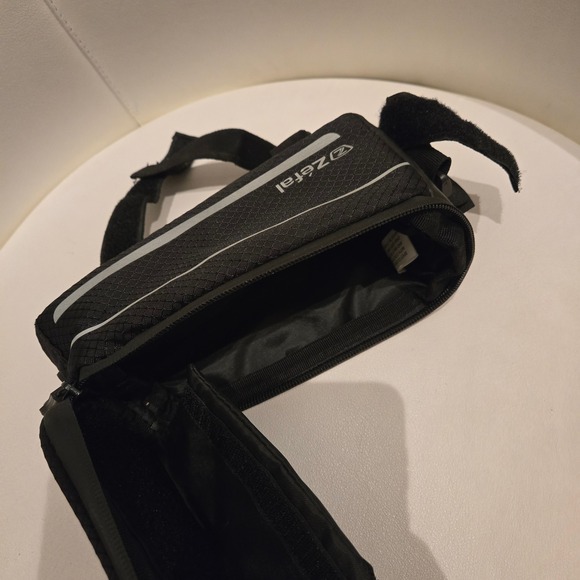 Zefal Other - Zefal Black Bicycle Bike Saddle Bag Pouch Storage Case with Reflective Trim